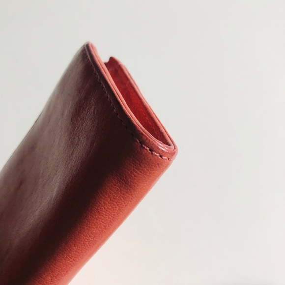 ⭐️Marc Jacobs⭐️Rose Pink Leather Zip Wallet - Picture 8 of 15